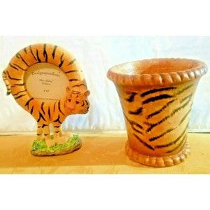 Tiger Stripes Terra Cotta Cache Pot w/Resin & Tiger Stripes Photo Frame